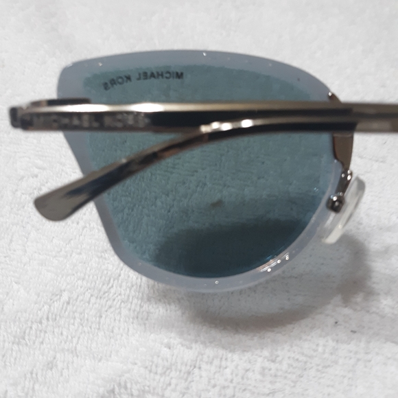 Michael Kors Sunglasses - Picture 5 of 8